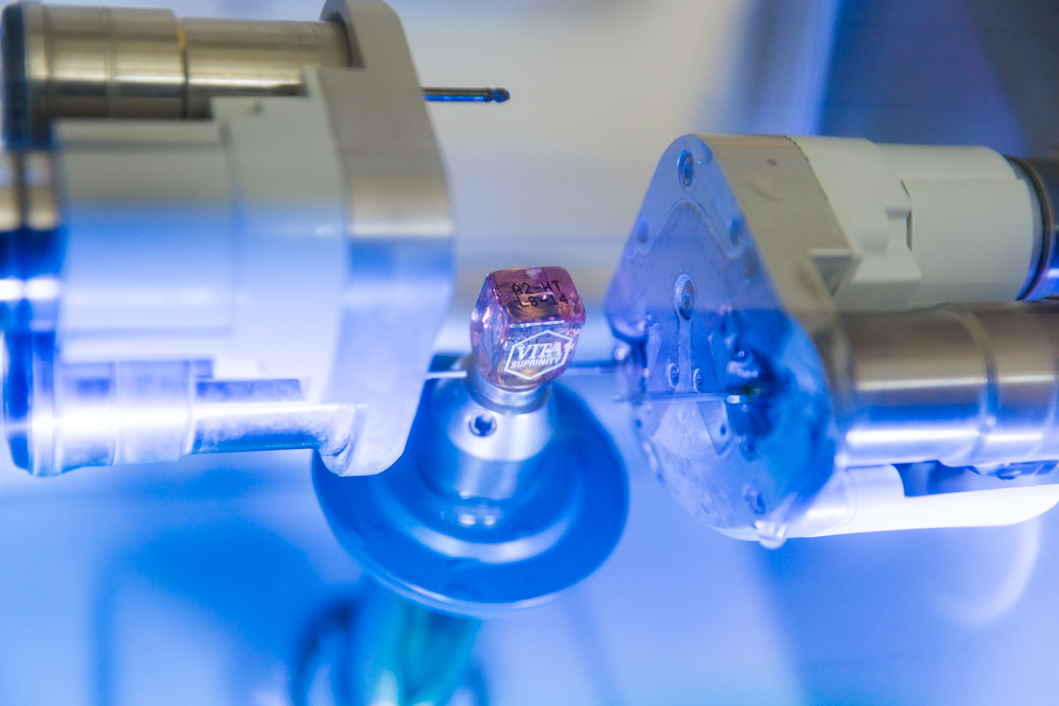 CEREC 3D für keramische Rekonstruktion | CAD/CAM-System